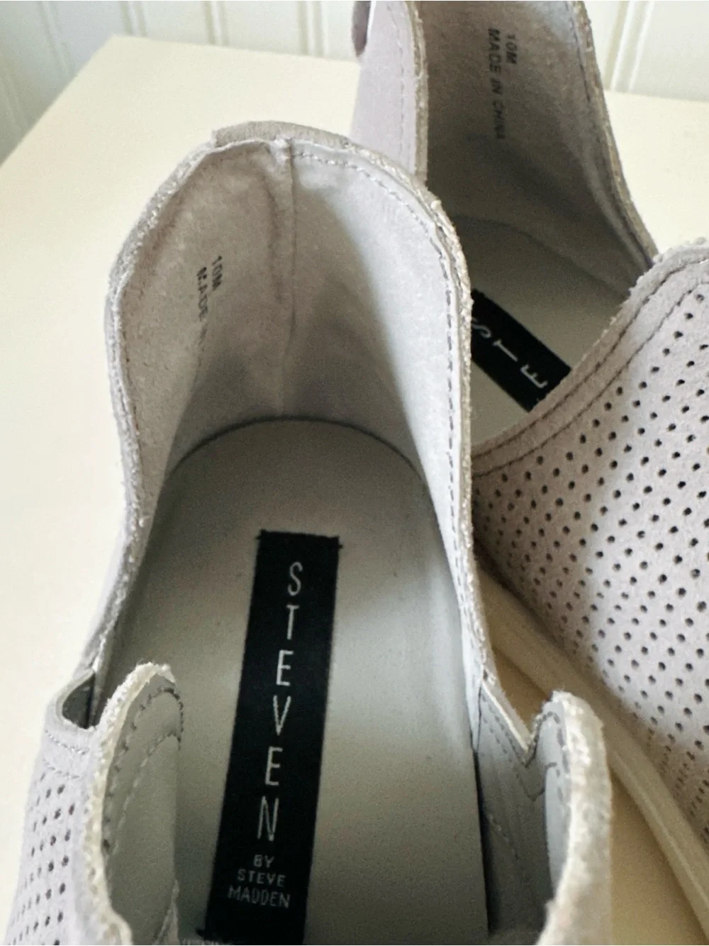 🔥Steven By Steve Madden Gray Perforated Slip-On Sneakers🩶